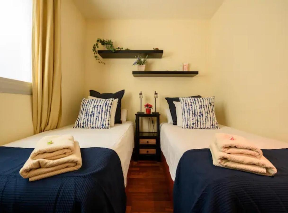 Ramblasrentals Stylish Bright 3br New Catalan Flat 10m Ramblas - Parking - Wifi Apartment Barcelona