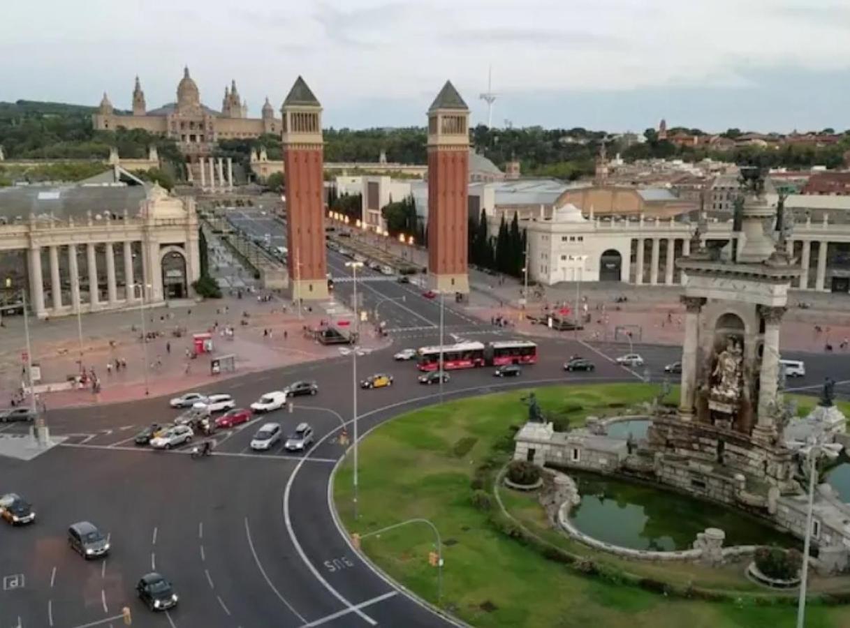 Ramblasrentals Stylish Bright 3br New Catalan Flat 10m Ramblas - Parking - Wifi Apartament