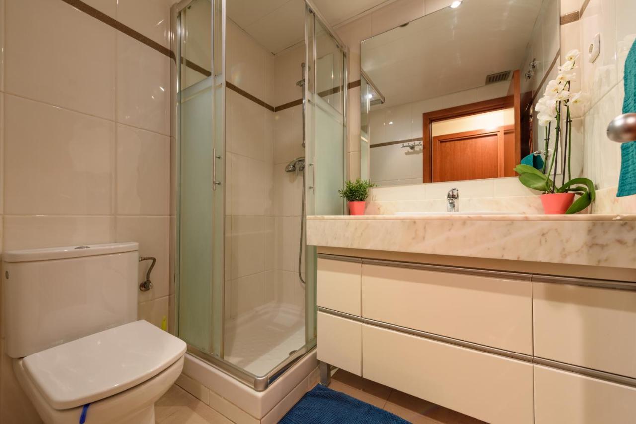 Ramblasrentals Stylish Bright 3br New Catalan Flat 10m Ramblas - Parking - Wifi Apartment *