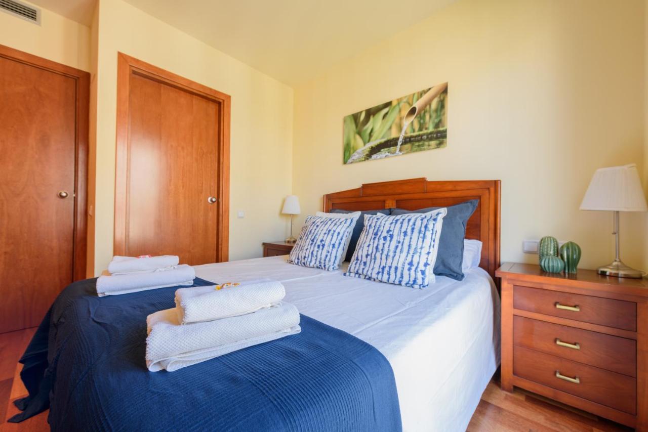 Ramblasrentals Stylish Bright 3br New Catalan Flat 10m Ramblas - Parking - Wifi Apartament